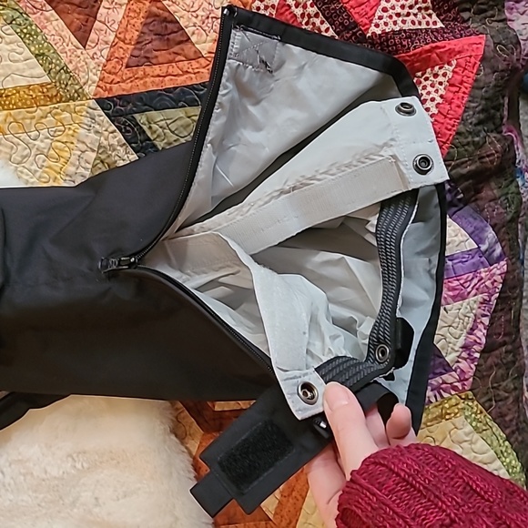 E 408 Black Insulated Thick Winter Snow Pants Outerwear Size Medium - Picture 9 of 15